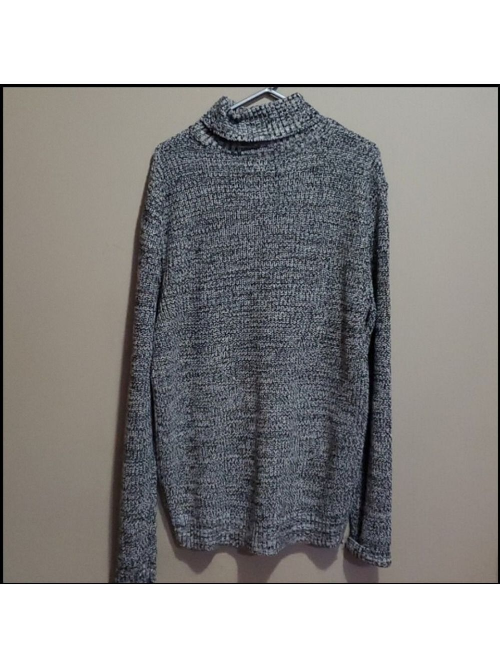 Sweater size xl